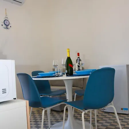 Apartment By The Sea Mondello